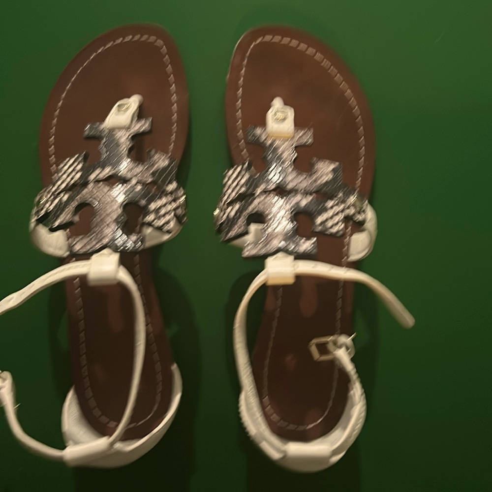 Tory Burch Sandles size 6 1/2 worn twice in EUC